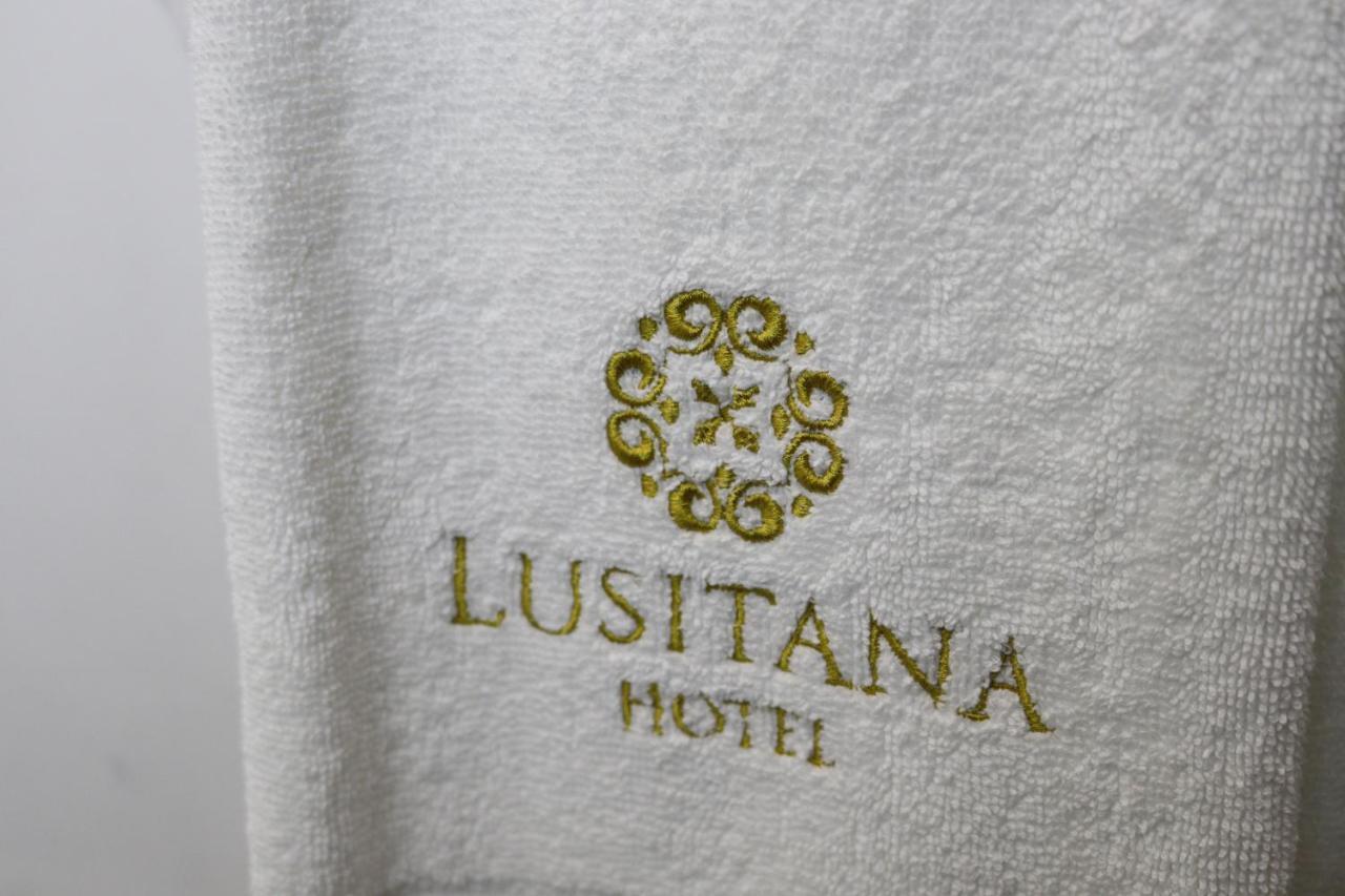 Lusitana Hotel Porto Exterior photo